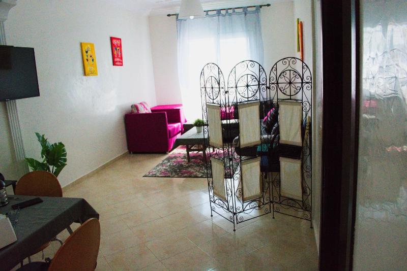 Charming apartment in Martil with swimming pool - image 13