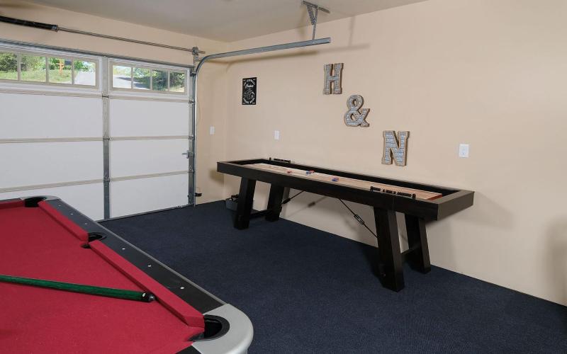 Smoky Mountain Lake Retreat - image 31