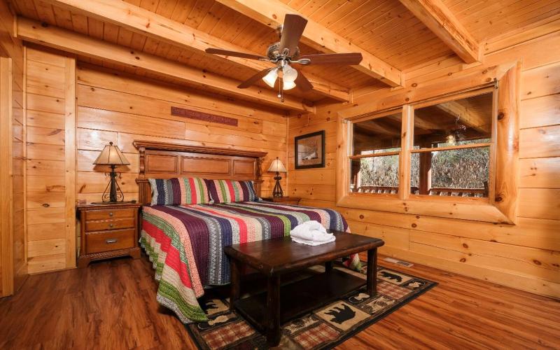 Bearfoot Memories - Large Game Room Outdoor Hot Tub + Community Pool Access - image 31