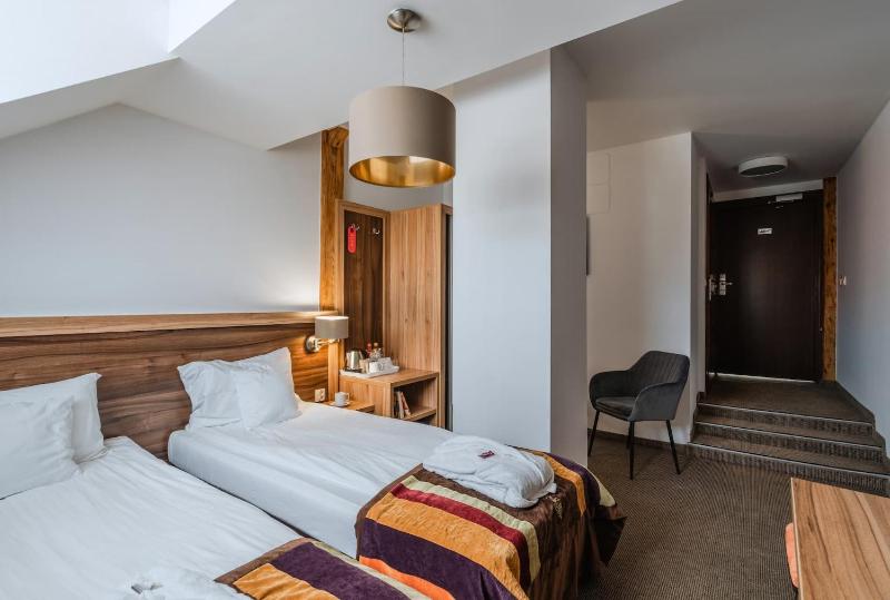 Classic Double Room image 1