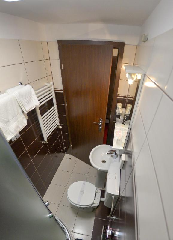 Superior Double or Twin Room image 4