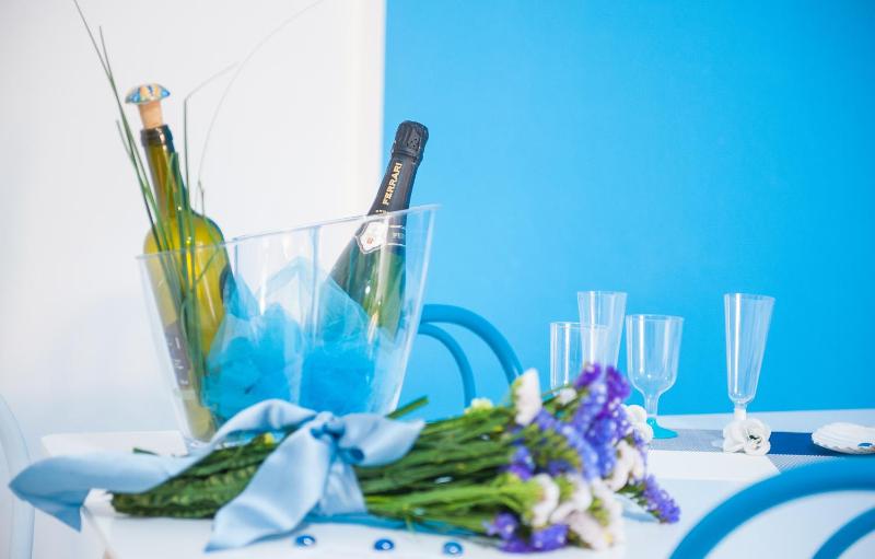 Blue Suite - image 20