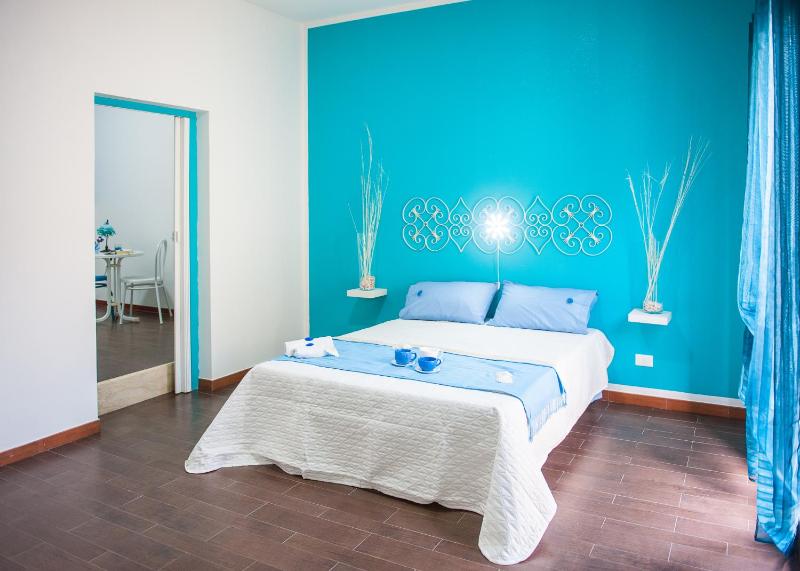 Blue Suite - image 21