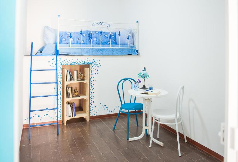 Blue Suite - image 40