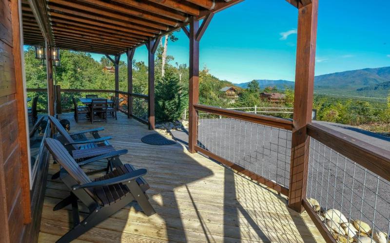 Heaven's Hill - Mountain Views & Hot Tub - image 12