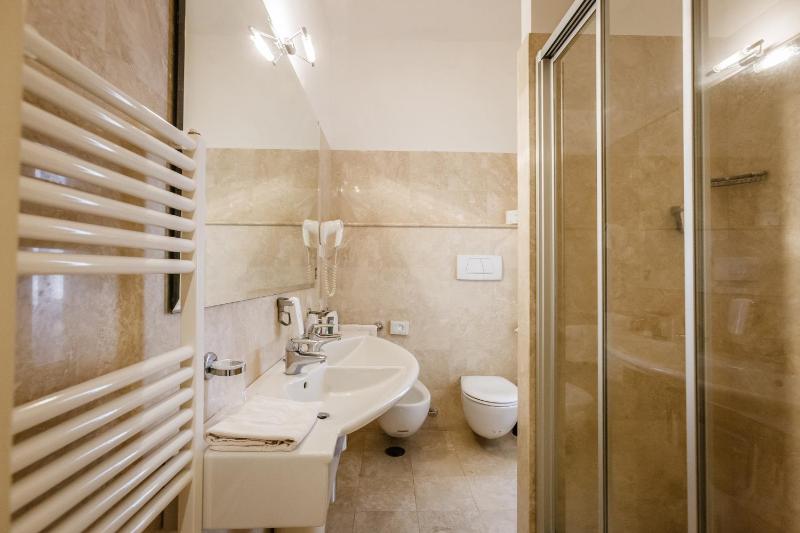 Suite image 2