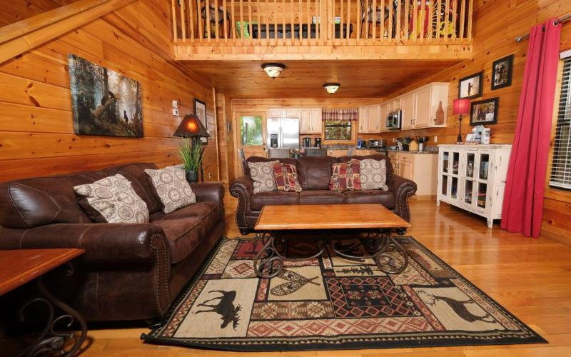 Little Bear Cabin - image 4