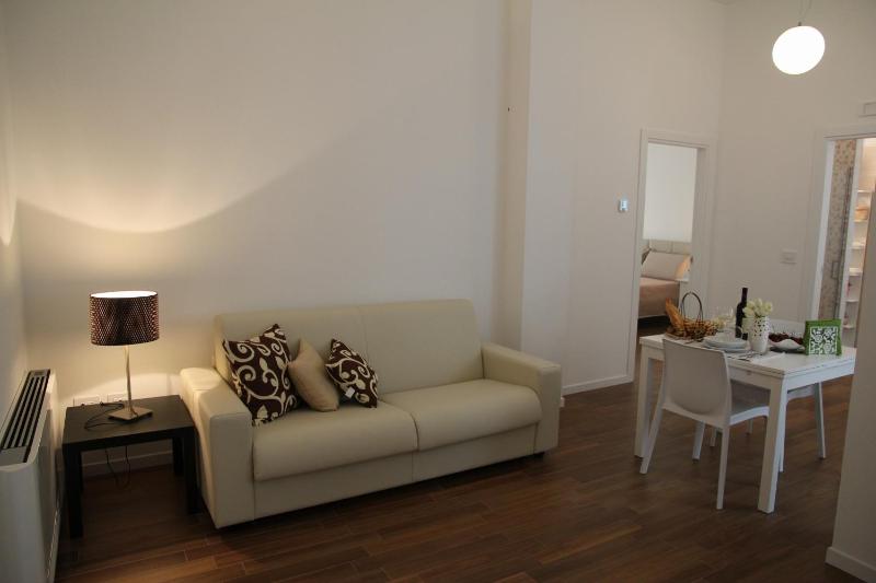 Apartment image 3