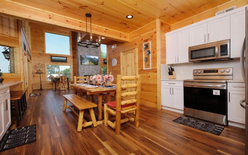 Eagles View 2.0 - Gorgeous Mountain Views Hot Tub Pool Table + Games! - image 17