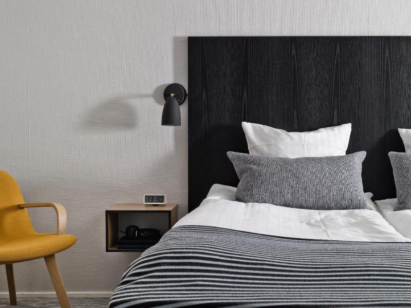 Double Room image 1