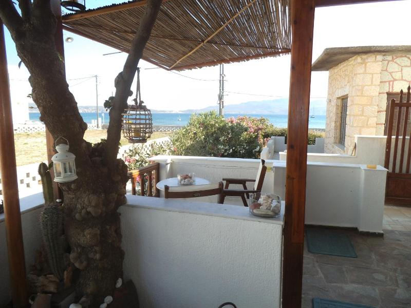 Studio with Partial Sea View image 3