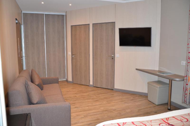 Prestige Double Room image 2