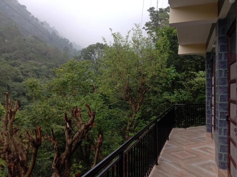 Vaidik Thakur Home Stay - image 10
