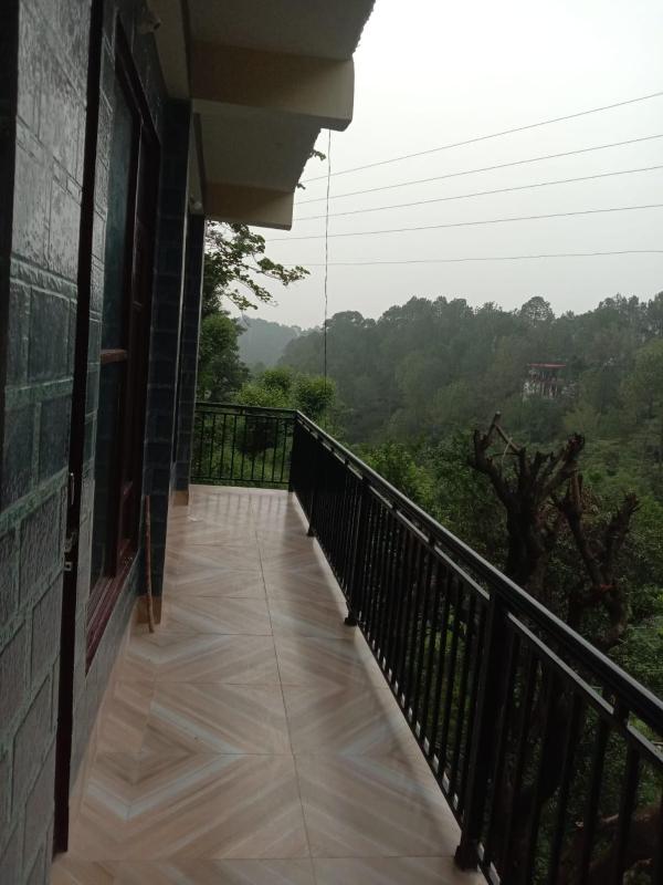 Vaidik Thakur Home Stay - image 14