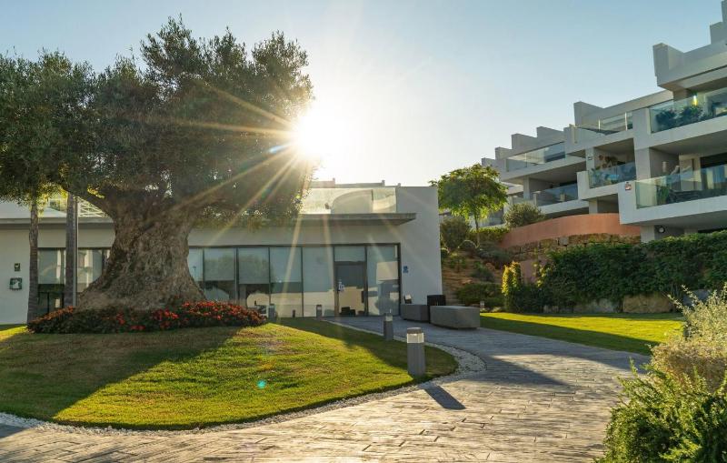 Live the High Life in a Designer Penthouse at Pure South - image 14