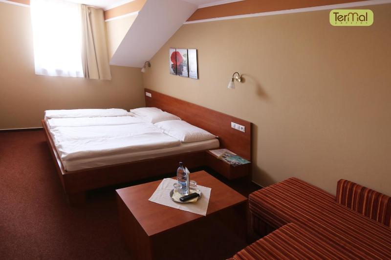 Premium Double Room with Balcony image 1