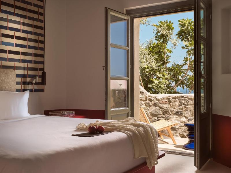Sarong Hideaway image 4