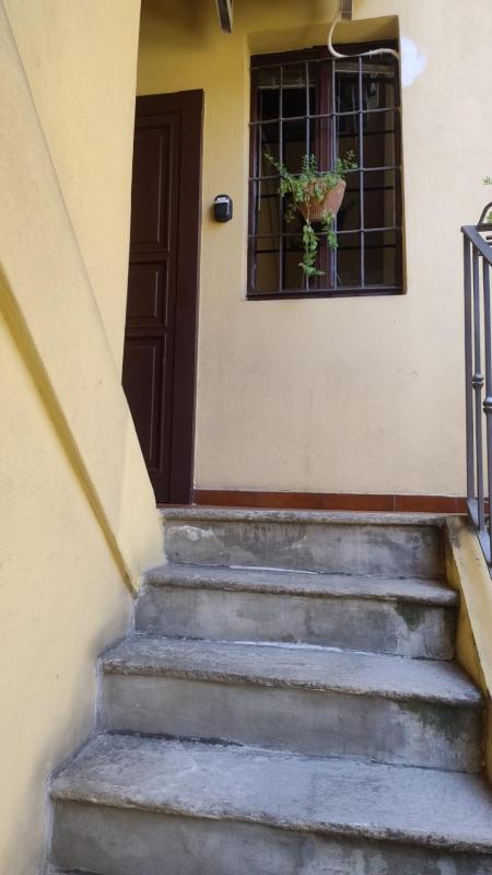 Deluxe Studio image 3