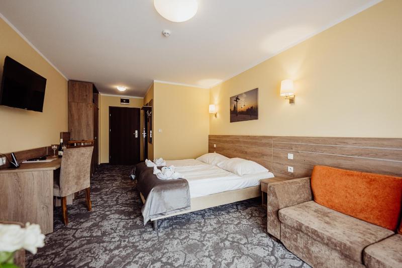 Triple Room - Disability Access image 1