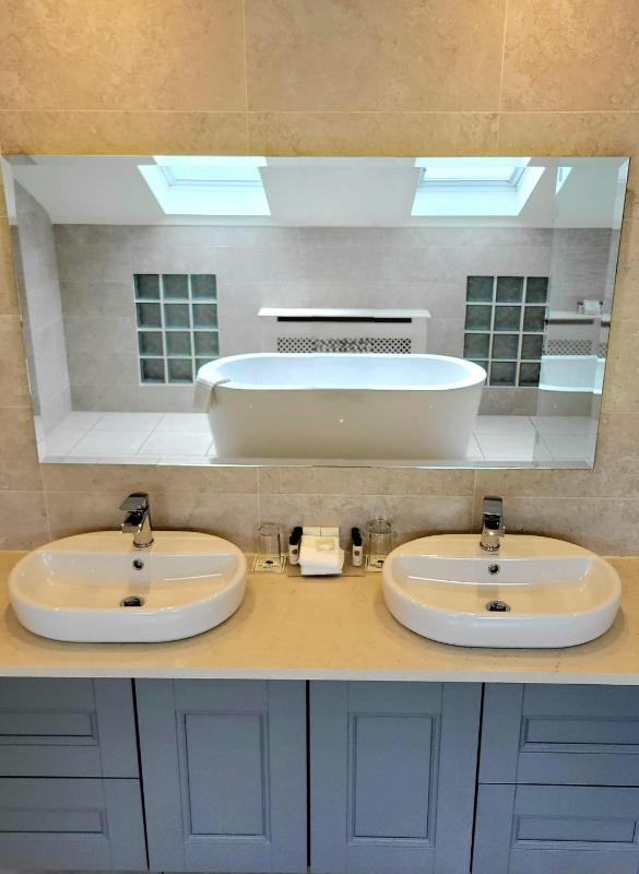 Junior Suite image 1