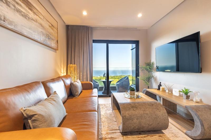 Ridgeside Residence 17 - image 6