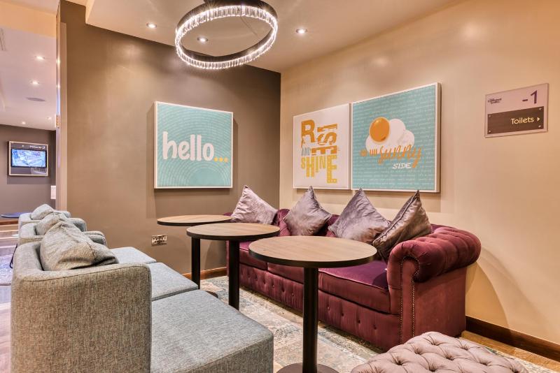 Premier Inn Dublin City Temple Bar - image 7