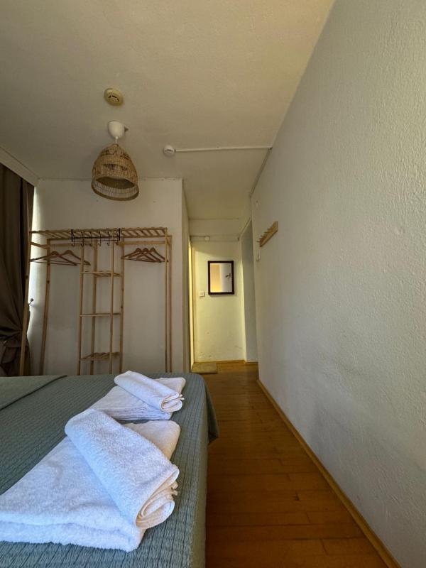 Budget Double Room image 2