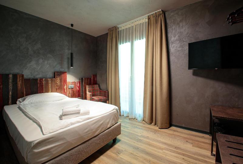 Single Room image 1