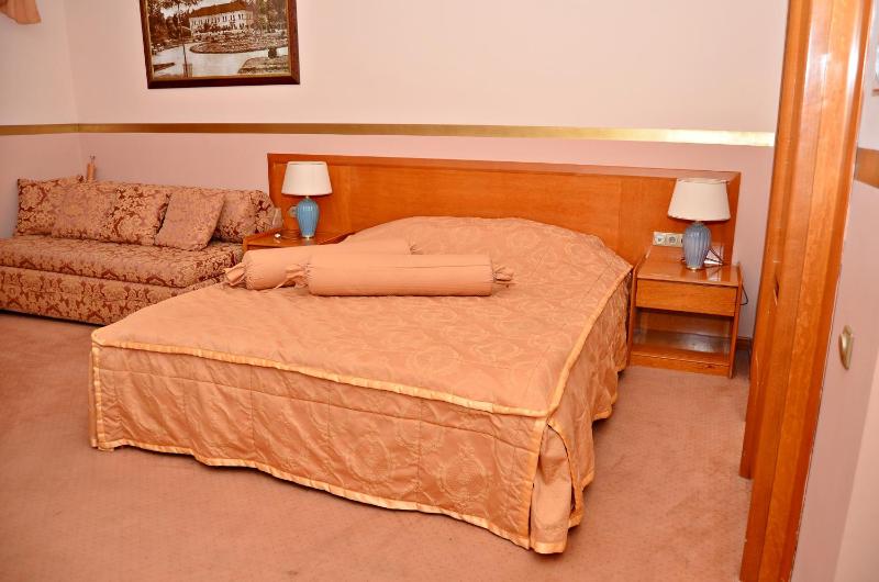 Suite image 2