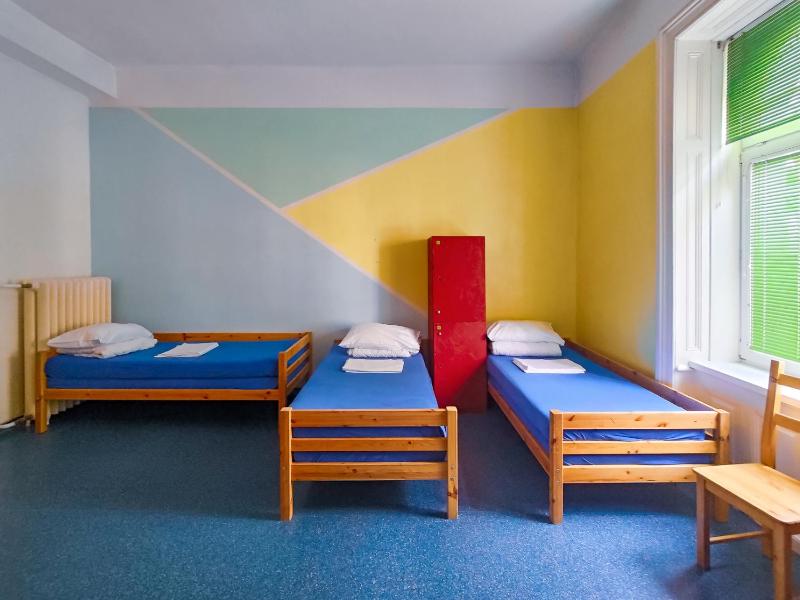 Single Bed in 8-Bed Dormitory Room image 4