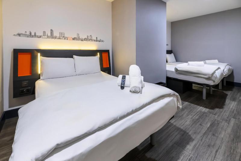 easyHotel Leeds - image 25