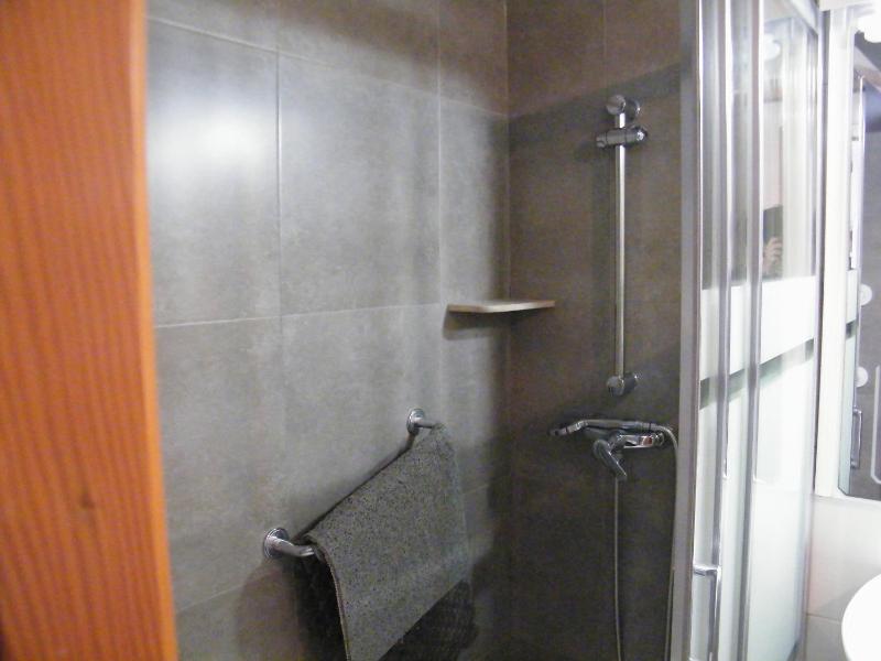 Apartamento con aire acondicionado - Vista a la piscina - ES-314-30 - image 17