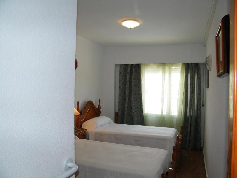 Apartamento con aire acondicionado - Vista a la piscina - ES-314-30 - image 12