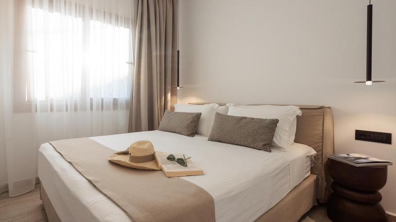 Standard Double or Twin Room image 1