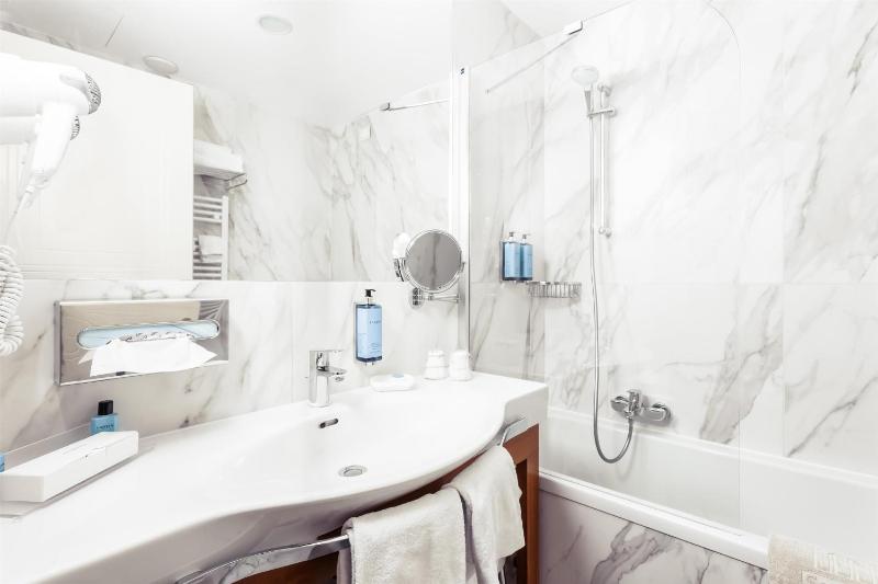 Prestige Junior Suite image 4