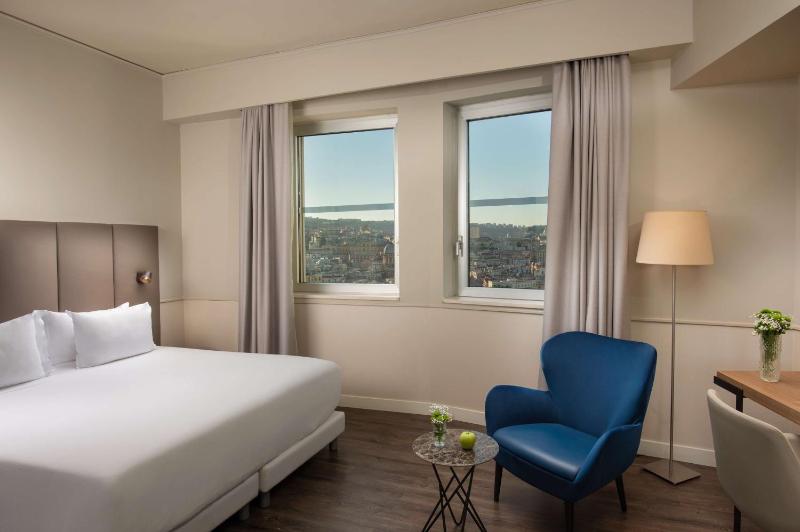 Superior Double Room XL image 1