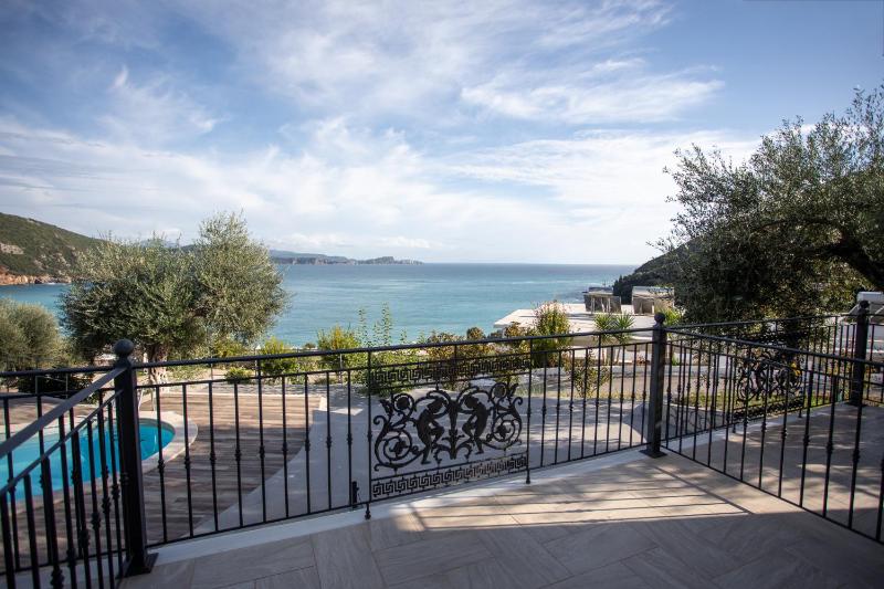 Enjoy Lichnos Bay Village Camping Hotel and Apartments - image 31