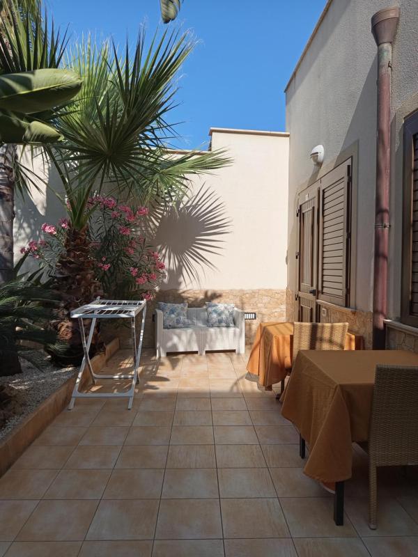 Amaryllis Hotel - image 12