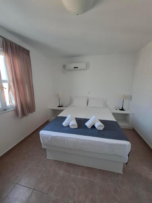 Double Room with Mountain View image 3