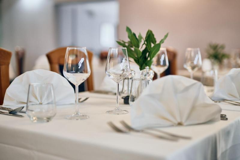Hotel Selce - image 3