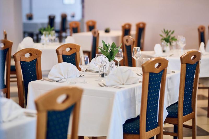 Hotel Selce - image 33