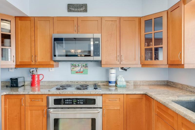 102D - 2BR / 2 Bath at Seaspray Condos on Okaloosa Island Fort Walton Beach Fl - image 19