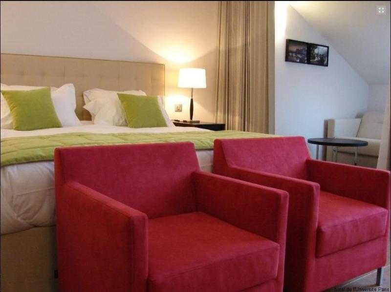 Superior Double or Twin Room with Terrace image 3