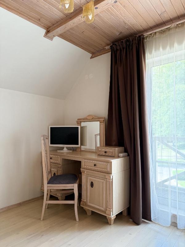 Triple Room with Balcony image 1