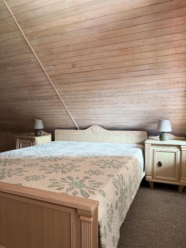 Family Room with Sea View image 3