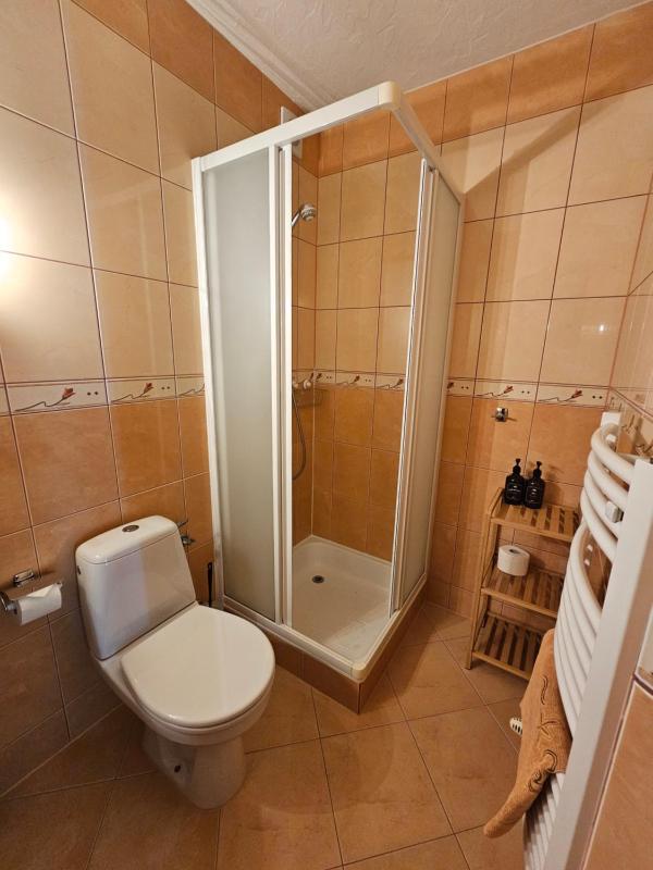 King Room with Garden View image 4