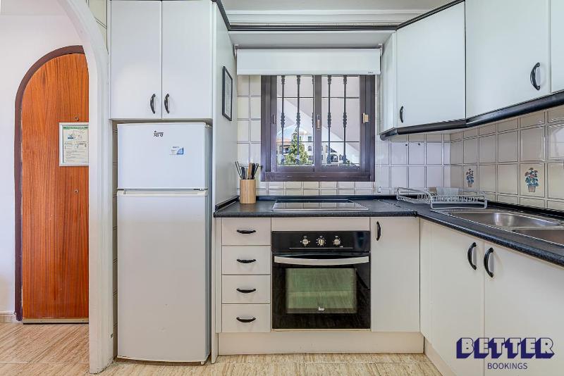 2 BR Seaviews Close to Beach By Better Bookings - image 18