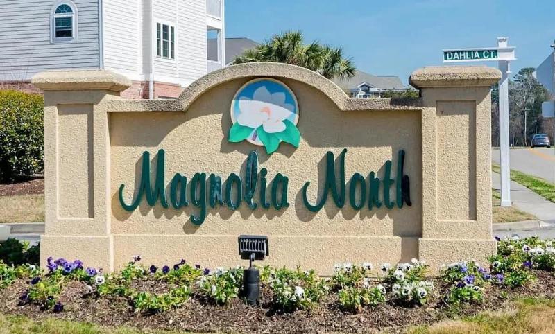 Adorable 1BR condo at Magnolia North - image 2