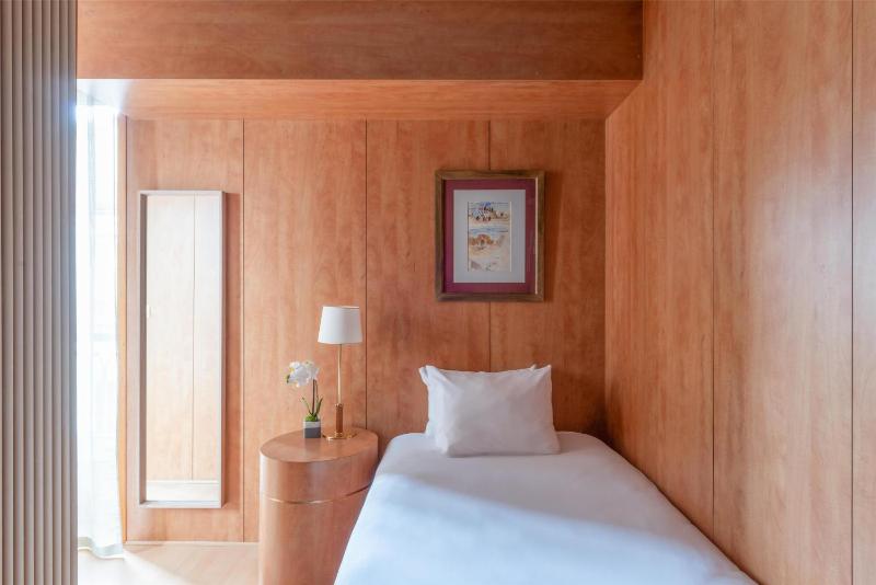 Standard Single Room image 1
