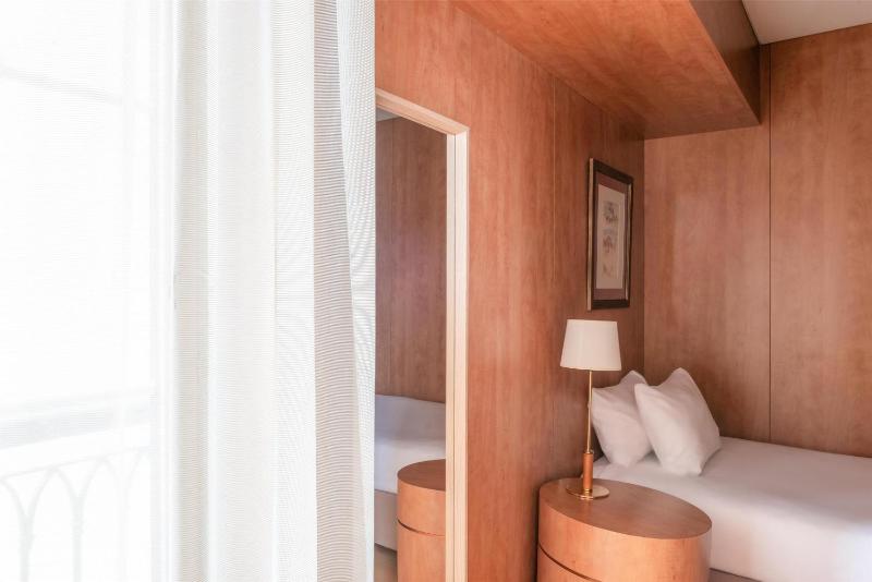 Standard Single Room image 3